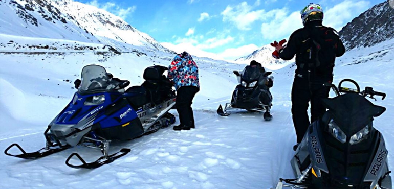 SNOWMOBILE EXPERIENCE