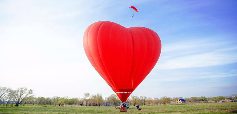 HOT AIR BALLOON ADVENTURE