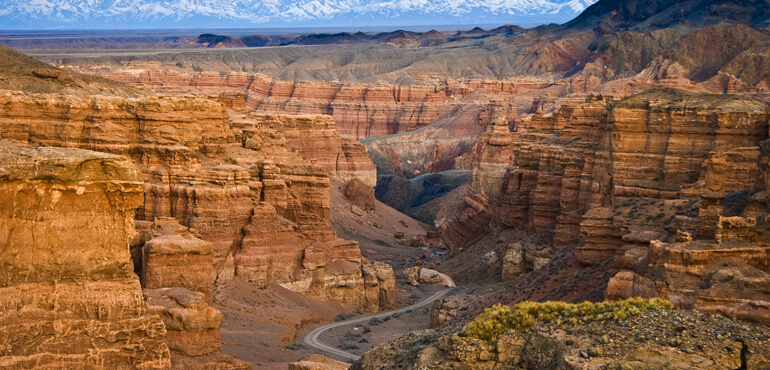 THE CHARYN CANYON TOUR