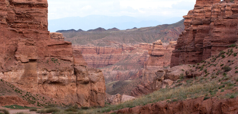 THE CHARYN CANYON TOUR